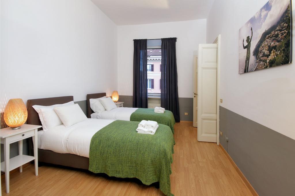 Da Sabrina Cavour 57 Apartment Рим Стая снимка